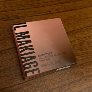 Il Makiage eyeshadow quad. Never opened / used